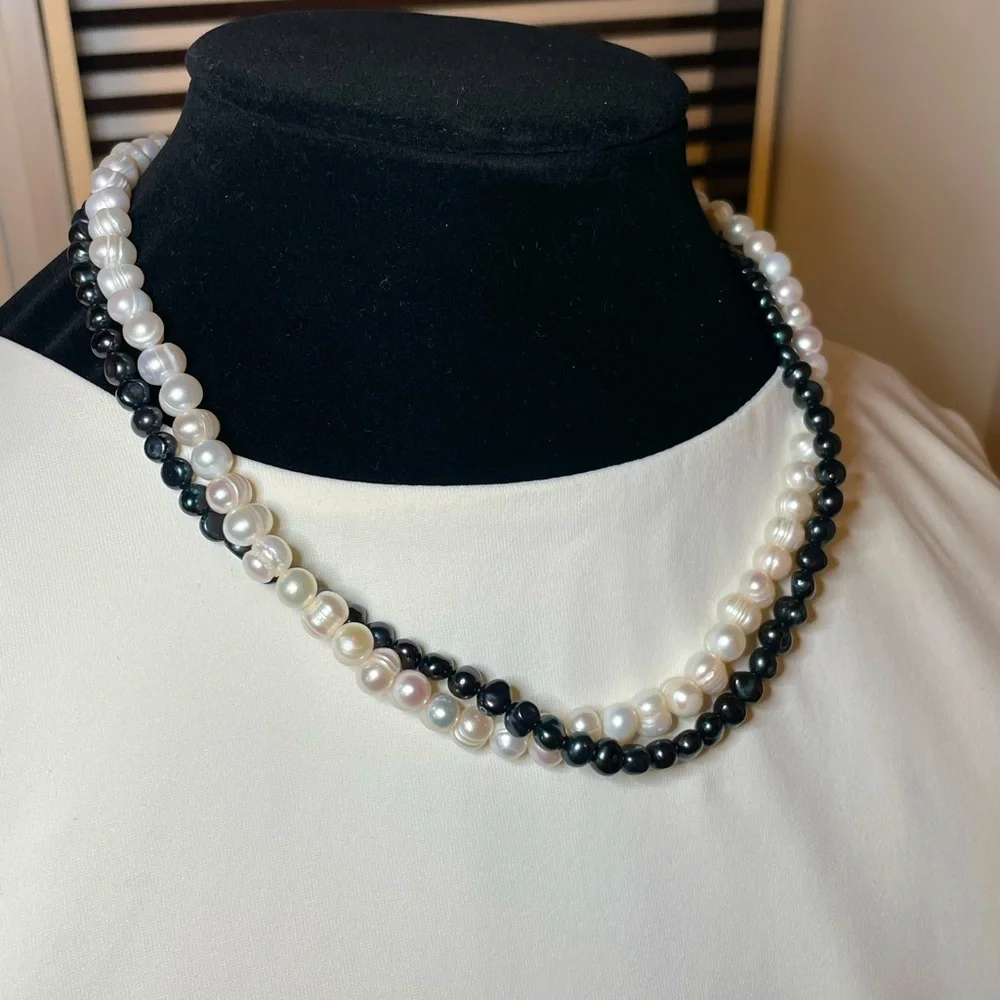 Black Blue Genuine Freshwater Pearl Necklace